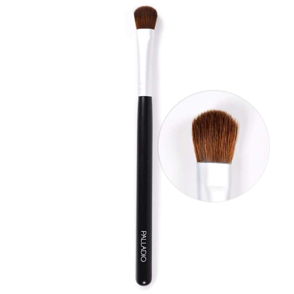 Make-Up Brush – Fluff & Eye Blending