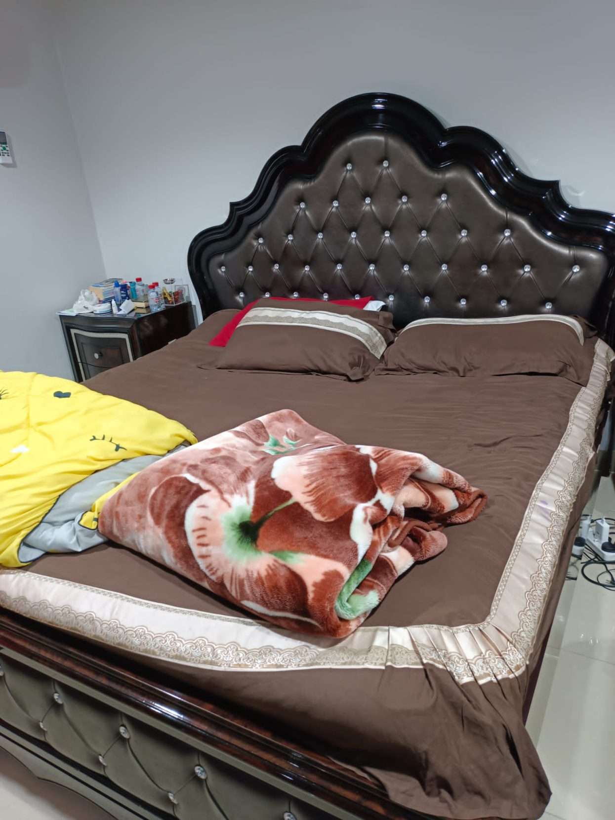 King bed room